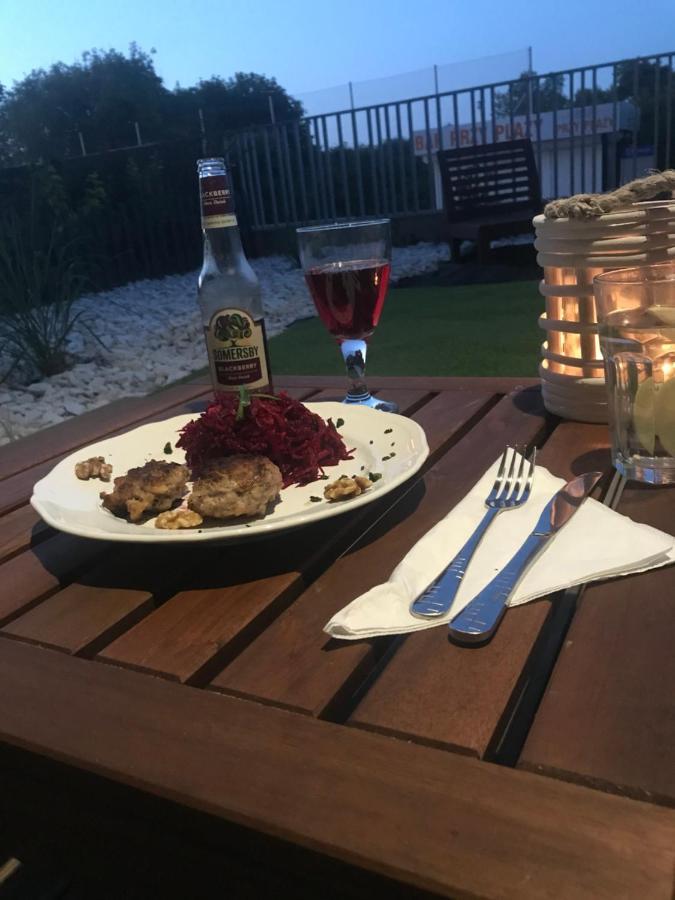 Appartement Ive'S Gardenia Seaside à Dziwnów Extérieur photo