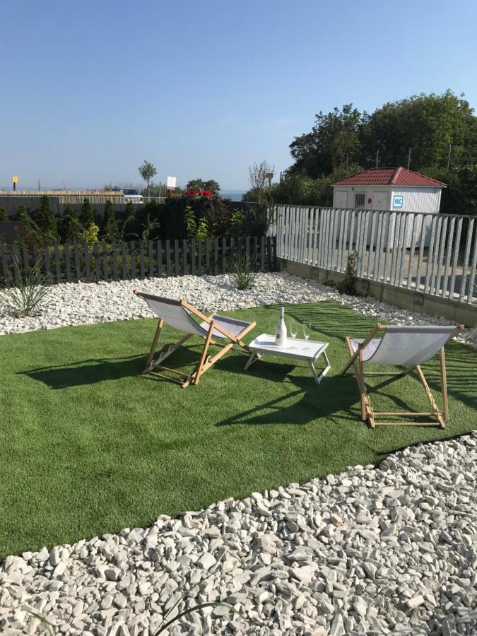 Appartement Ive'S Gardenia Seaside à Dziwnów Extérieur photo